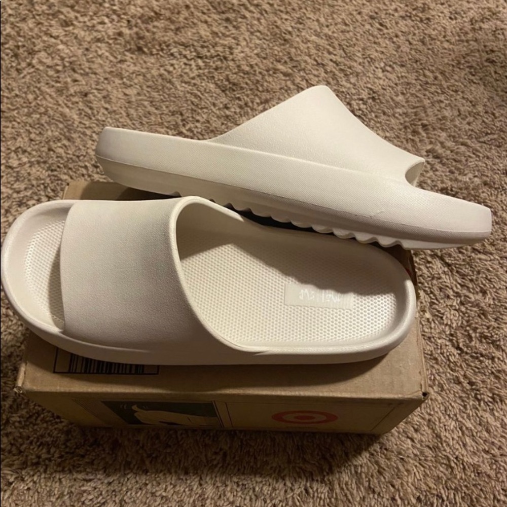 BRAND NEW